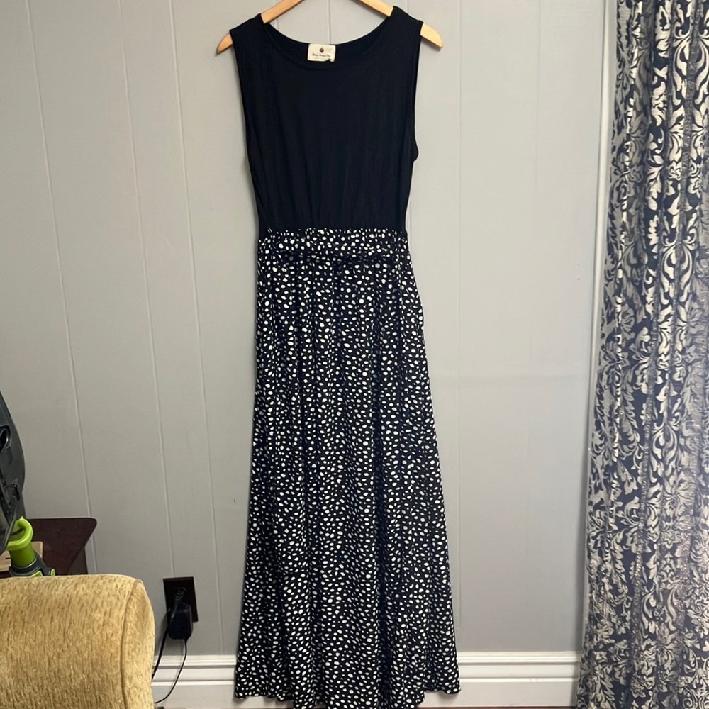 Maxi Dress New without tags Betsey’s Boutique Shop Size XL Black Spotted